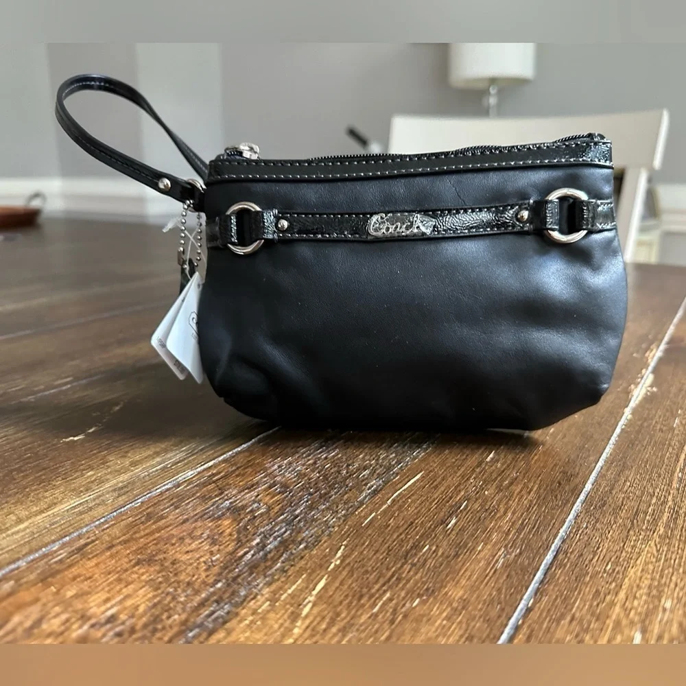 NWT coach wristlet